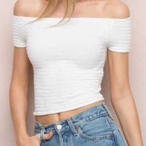 BRANDY MELVILLE WHITE OFF THE SHOULDER TOP